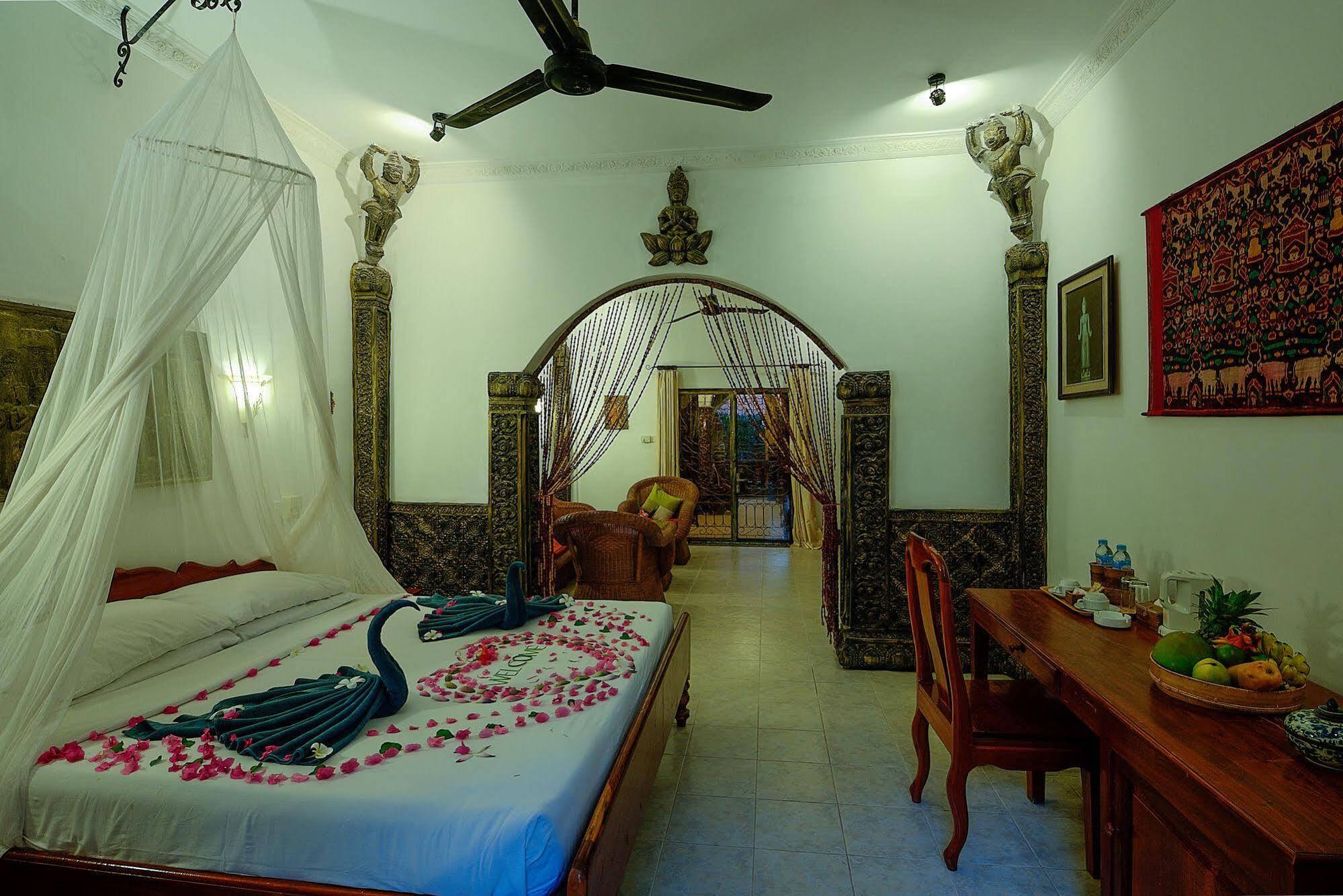 Bopha Siem Reap Boutique Hotel Exterior foto